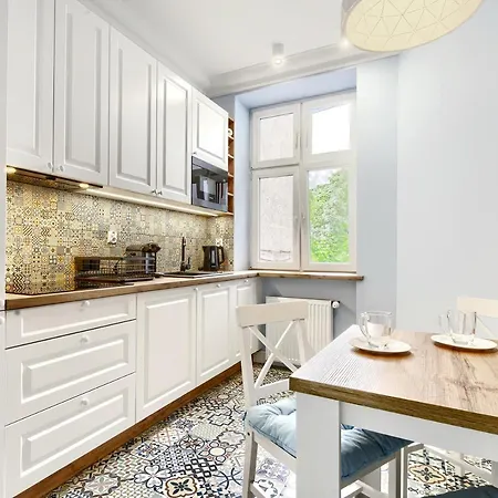 Etiuda - Acco Rent Appartamento *