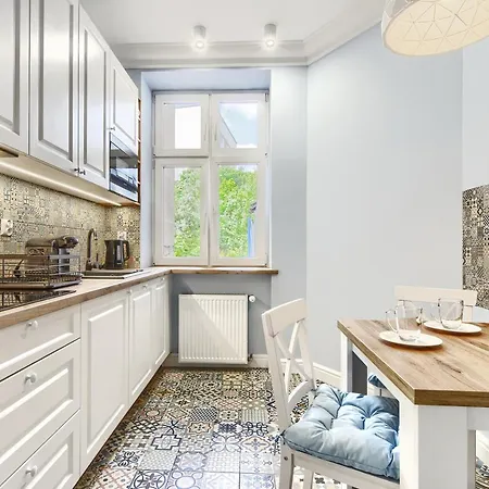 Etiuda - Acco Rent Appartamento *